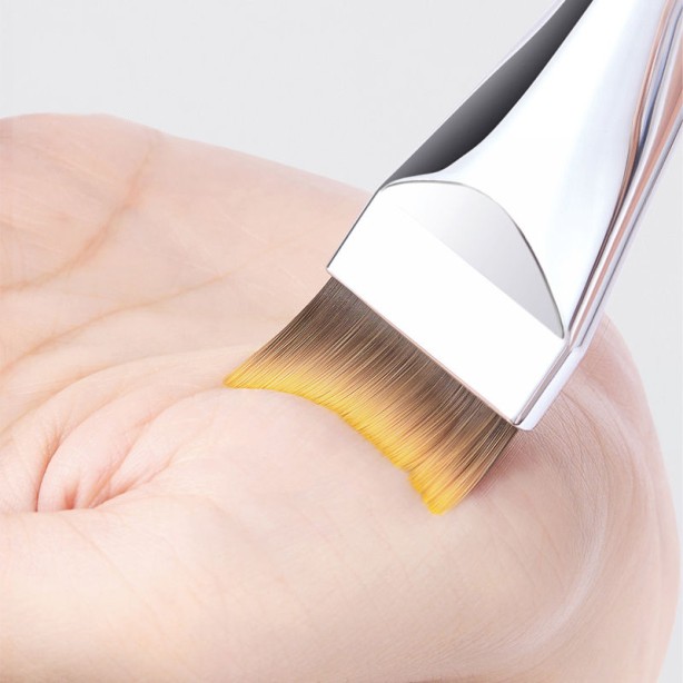 Ultra Thin Flat Brush Foundation Concealer Brush Synthetic Soft Bristles Seamless Handle